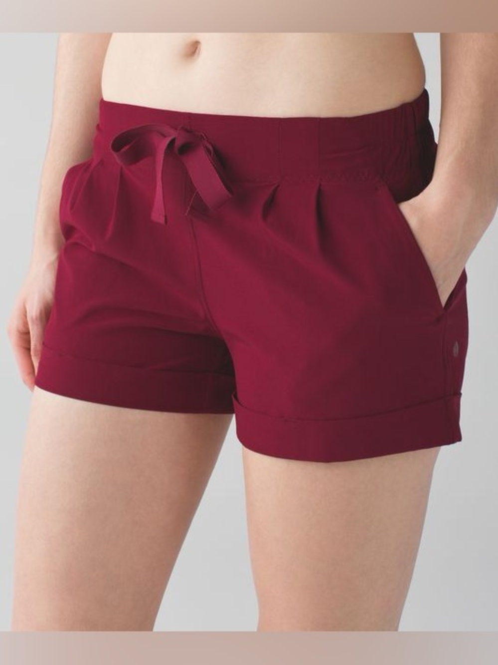 Lululemon Spring Break Away Short II Rosewood Size 4